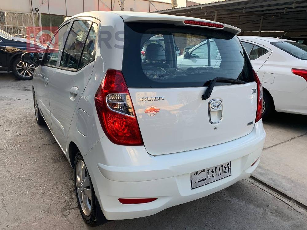 هيونداي i10